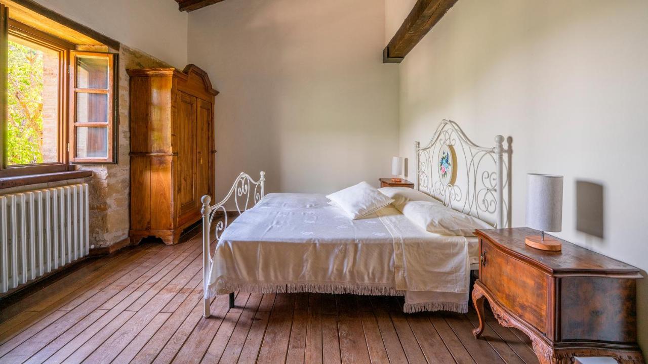 Agriturismo I Pietrini 佩鲁贾 外观 照片