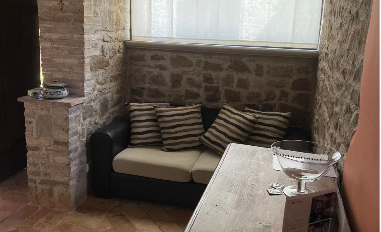 Agriturismo I Pietrini 佩鲁贾 外观 照片